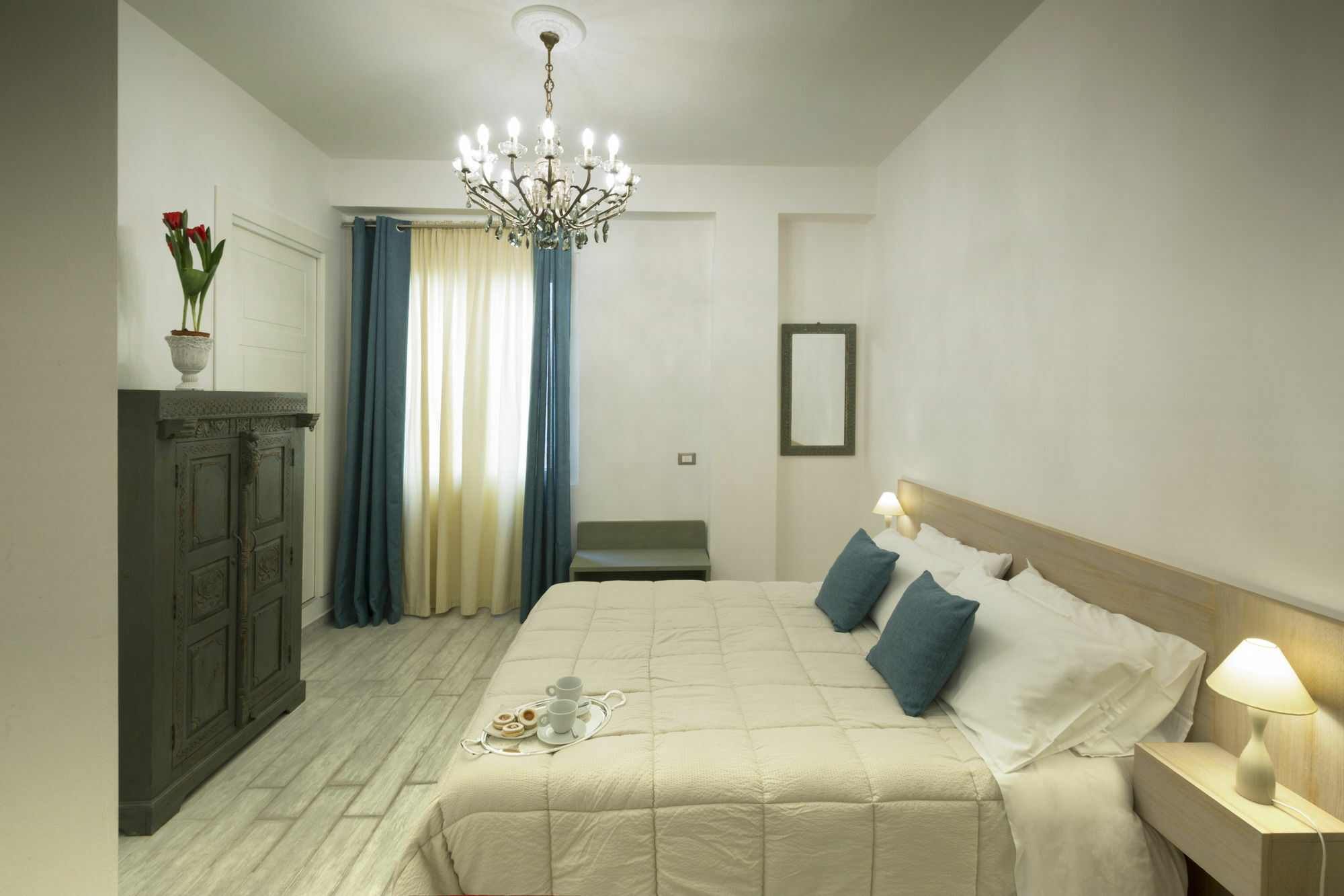 Piazza Martiri Rooms Cagliari Luaran gambar